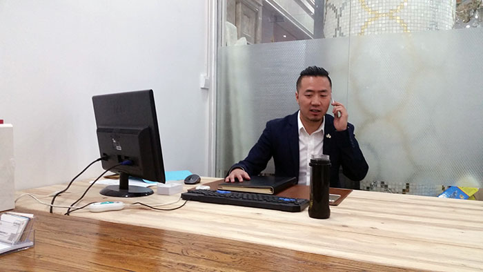 金艾陶瓷磚西安銷售總經理夏東升