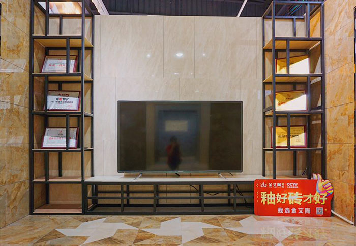 當(dāng)紅酒遇上......—金艾陶現(xiàn)代仿古磚&紅酒品鑒會（潮安站） 優(yōu)雅來襲